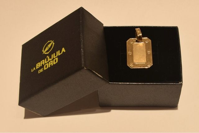 PLACA DE ORO 18K/3.7Gr