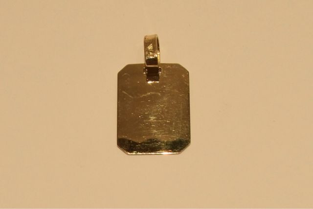 PLACA DE ORO 18K/3.7Gr