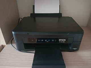 Impresora EPSON XP-2105 WiFi
