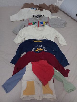6pantalones bebé 1 año
Y ropita para invierno 