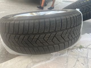 cubiertas con llantas del GLC 300, 18 pulgadas.