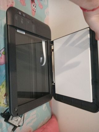 HP Deskjet 2050: Impresora y Escáner