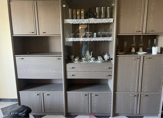 Mueble salón vintage madera-cristal