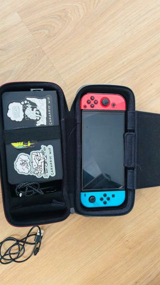 Nintendo Switch OLED + Accesorios
