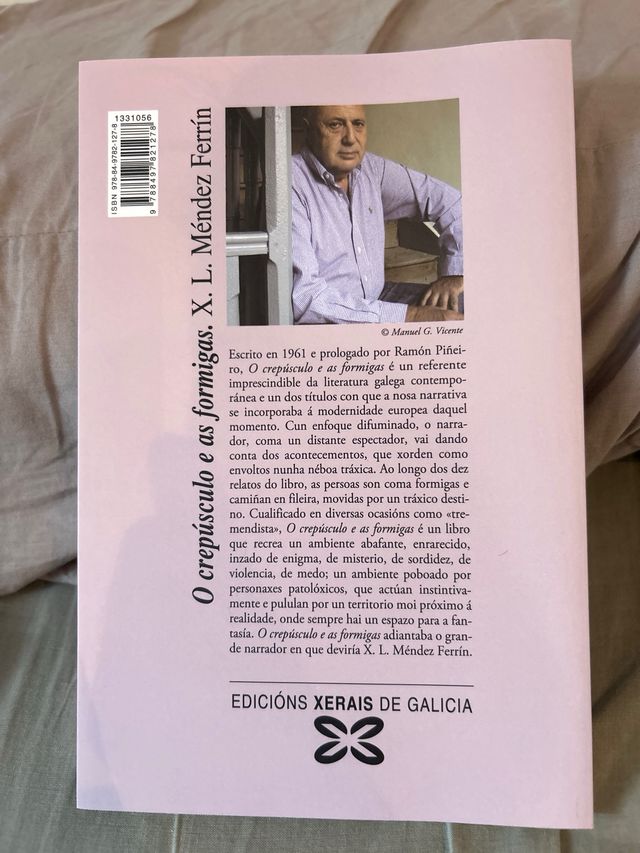 O crepúsculo e as formigas (Galician Edition)