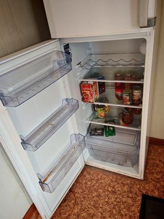 Nevera congelador Beko