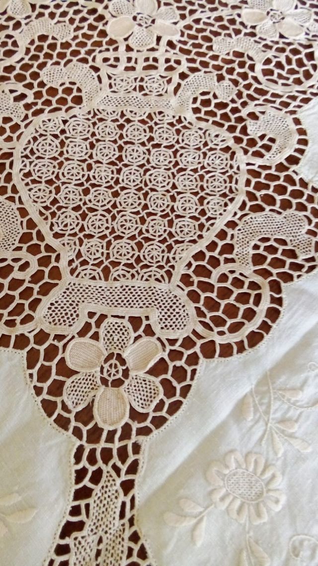 Mantel antiguo de algodón y lino, artesanal