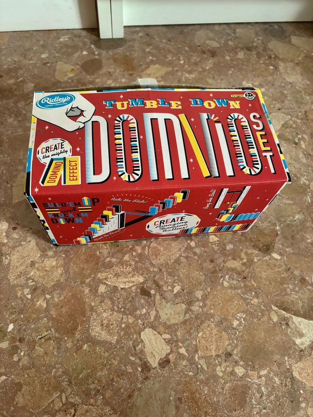 Dominó Tumble Down: Juego completo