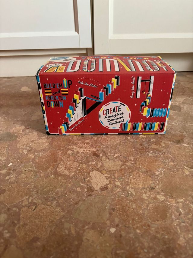 Dominó Tumble Down: Juego completo