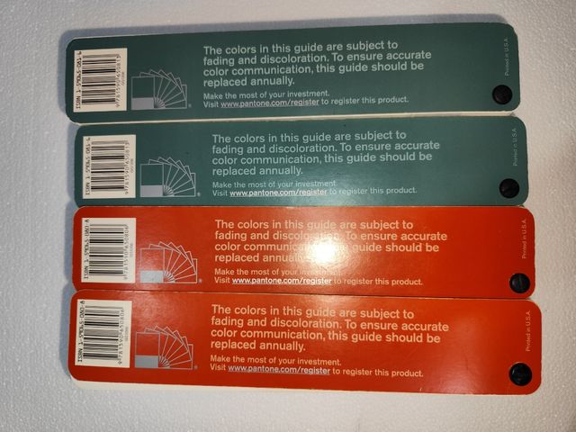 Pantone - Muestras de color