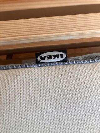 Pack de Cama 140cm + colchón -madera-