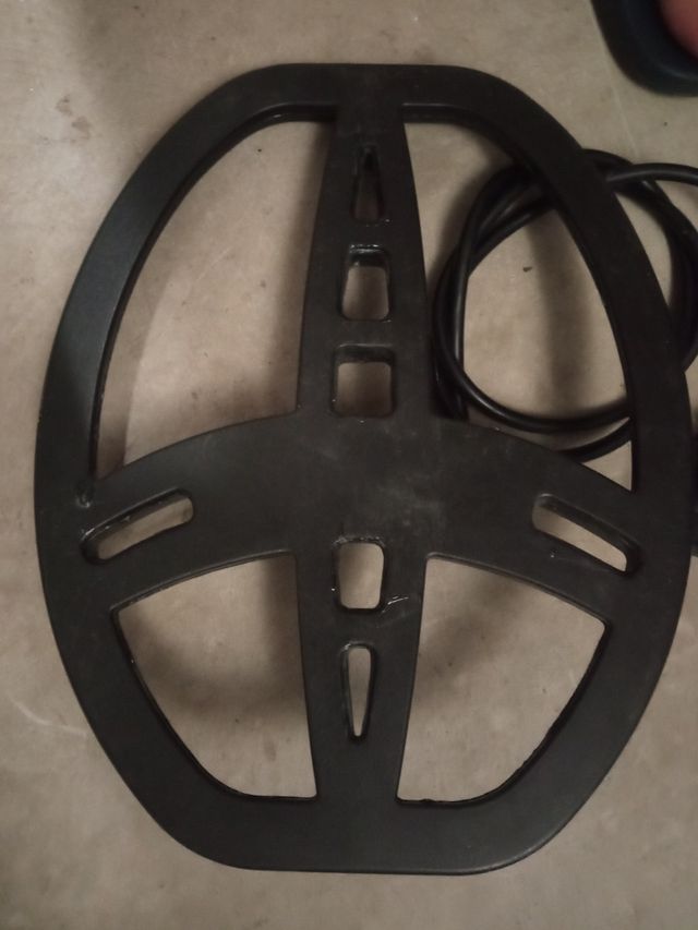 Plato detector metales T 850