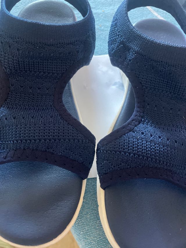 Sandalias azules tejido deportivo