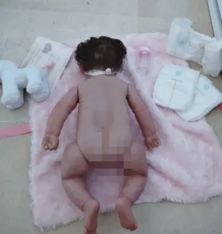 Bebé Reborn vinilo 43cm