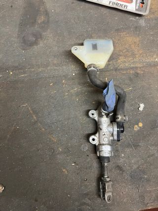 Pompa freno post. Suzuki