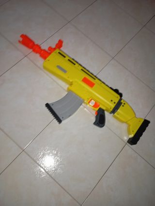 Nerf Fortnite Scar: fucile