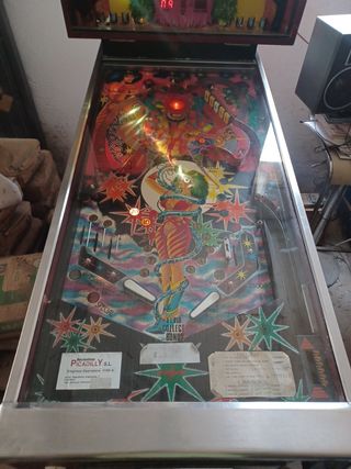 Máquina Pinball Rock
Rock 2500