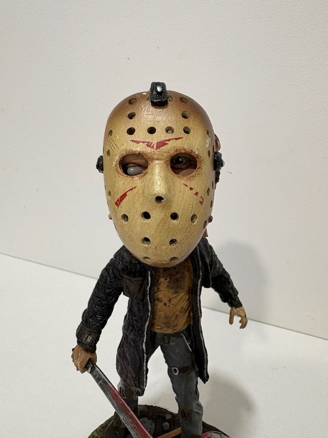 Figura Jason Voorhees NECA