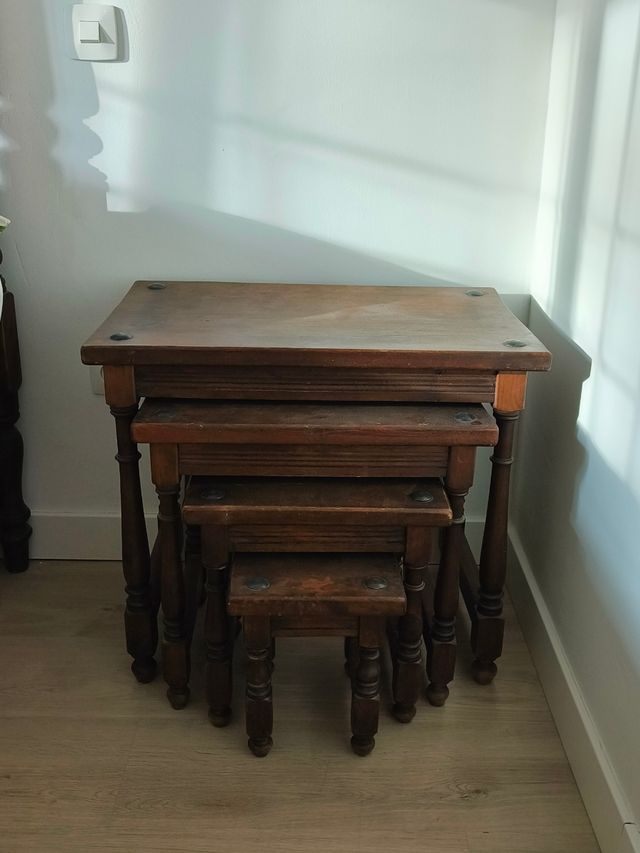 Mesitas encajables - 4 uds