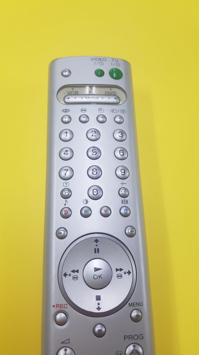 Mando SONY TV RM-Y1103