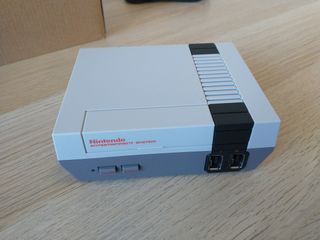 Nintendo NES Classic Mini Consola
