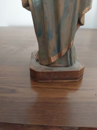 Virgen con Niño, Estatuilla Italia
