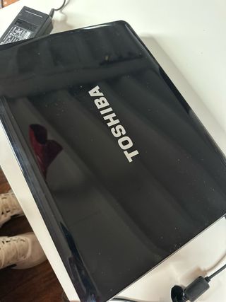 Portátil Toshiba A300 - Negro