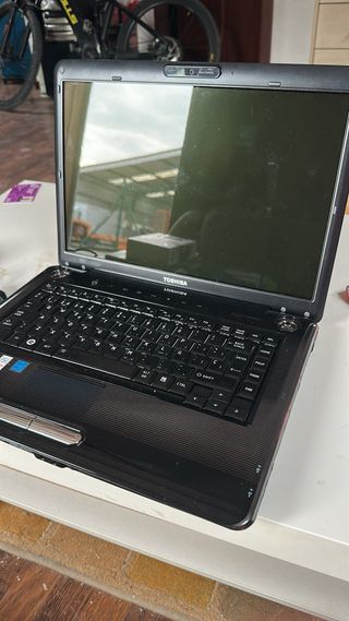 Portátil Toshiba A300 - Negro