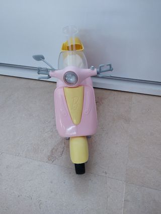 Moto scooter Barbie rosa