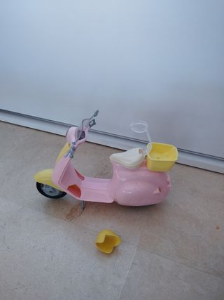 Moto scooter Barbie rosa