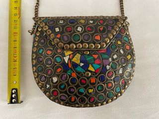 Bolso Fiesta de pedrería en mosaico multicolor