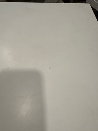 Mesa centro blanca con ruedas. 
Super versátil
