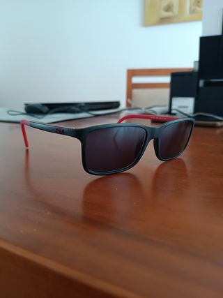 Óculos Polo Ralph Lauren - Pretos c/Vermelho