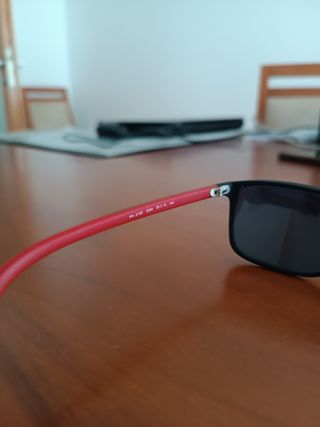 Óculos Polo Ralph Lauren - Pretos c/Vermelho