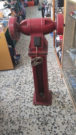 Amoladora banco antigua