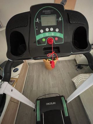 Cinta correr Cecotec 1000W