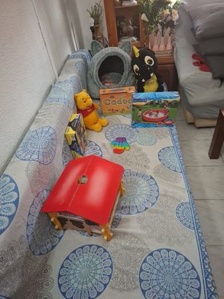 Lote juguetes niños: juegos, piscina, peluche