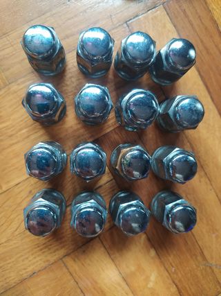 Tuercas rueda Honda