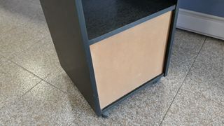 Mueble para equipo Musica con Puerta de cristal
