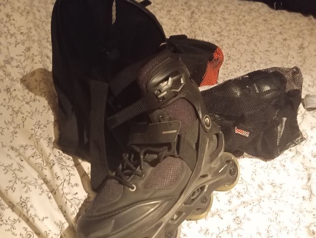 Patines en línea adulto talla 43 con protecciones