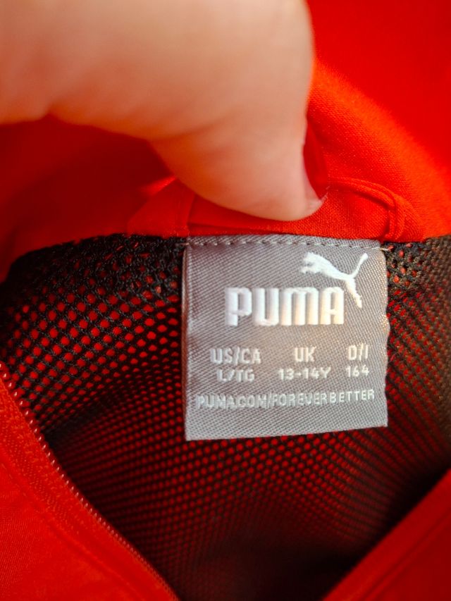 Chaqueta Puma roja deportiva