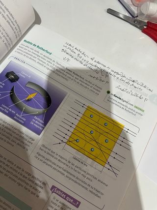 Física y química. 3 ESO. Savia (Spanish Edition)