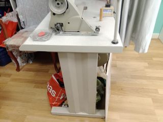 Máquina de coser antigua