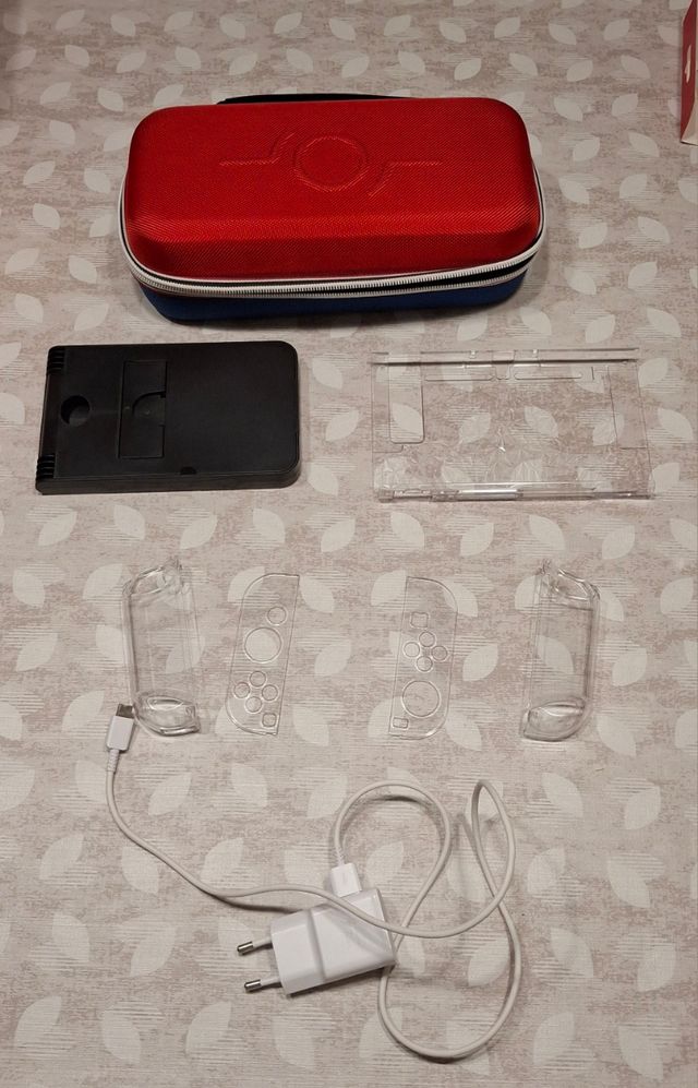 Nintendo Switch - Console