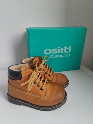 Talla 25 Botas piel Conguitos 