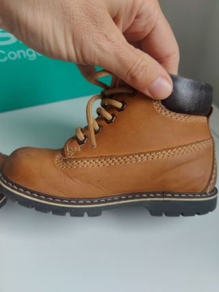 Talla 25 Botas piel Conguitos 
