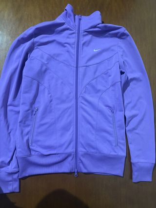 Chaqueta deportiva Nike morada - Talla L