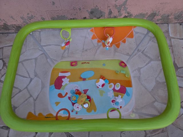 Parque infantil Brevi