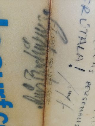 Tabla surf Reef Rip Saw usada y firmada