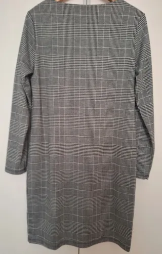 Cinco vestidos talla L